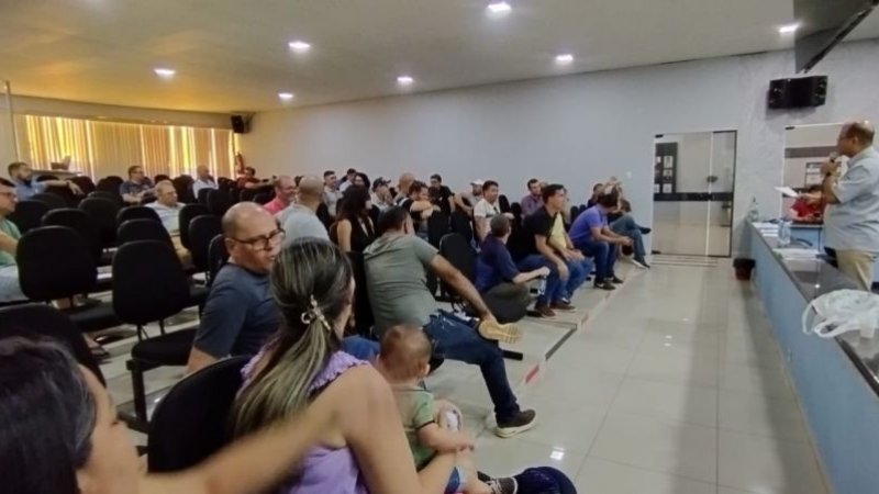 ASSEMBLÉIA EXTRAORDINÁRIA DO SINDSID REALIZADA EM JI-PARANÁ